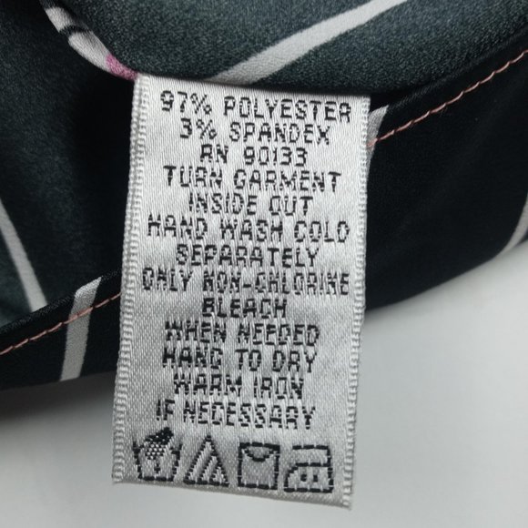 Women's Bob Mackie Wearable Art Floral Print Pink/Black/Peach Caftan Top Size Sm - Picture 5 of 7